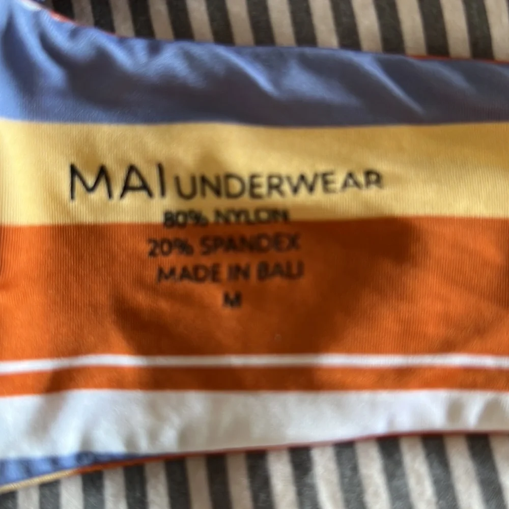 Mai Deluxe Classic Bikini Top - Picture 3 of 3